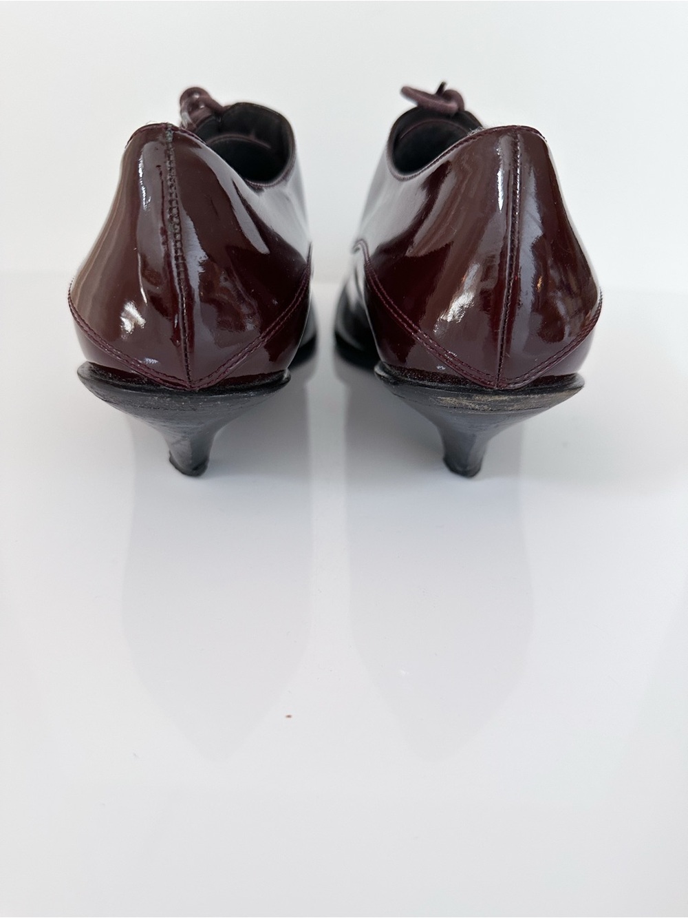 Miu Miu Burgundy Patent Leather Lace Up Kitten Heel Oxfords EU 37.5 / US 7.5 - Picture 7 of 11